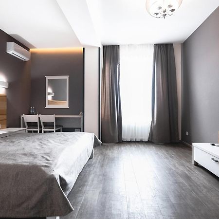Geography Hotel Veresneve Kültér fotó
