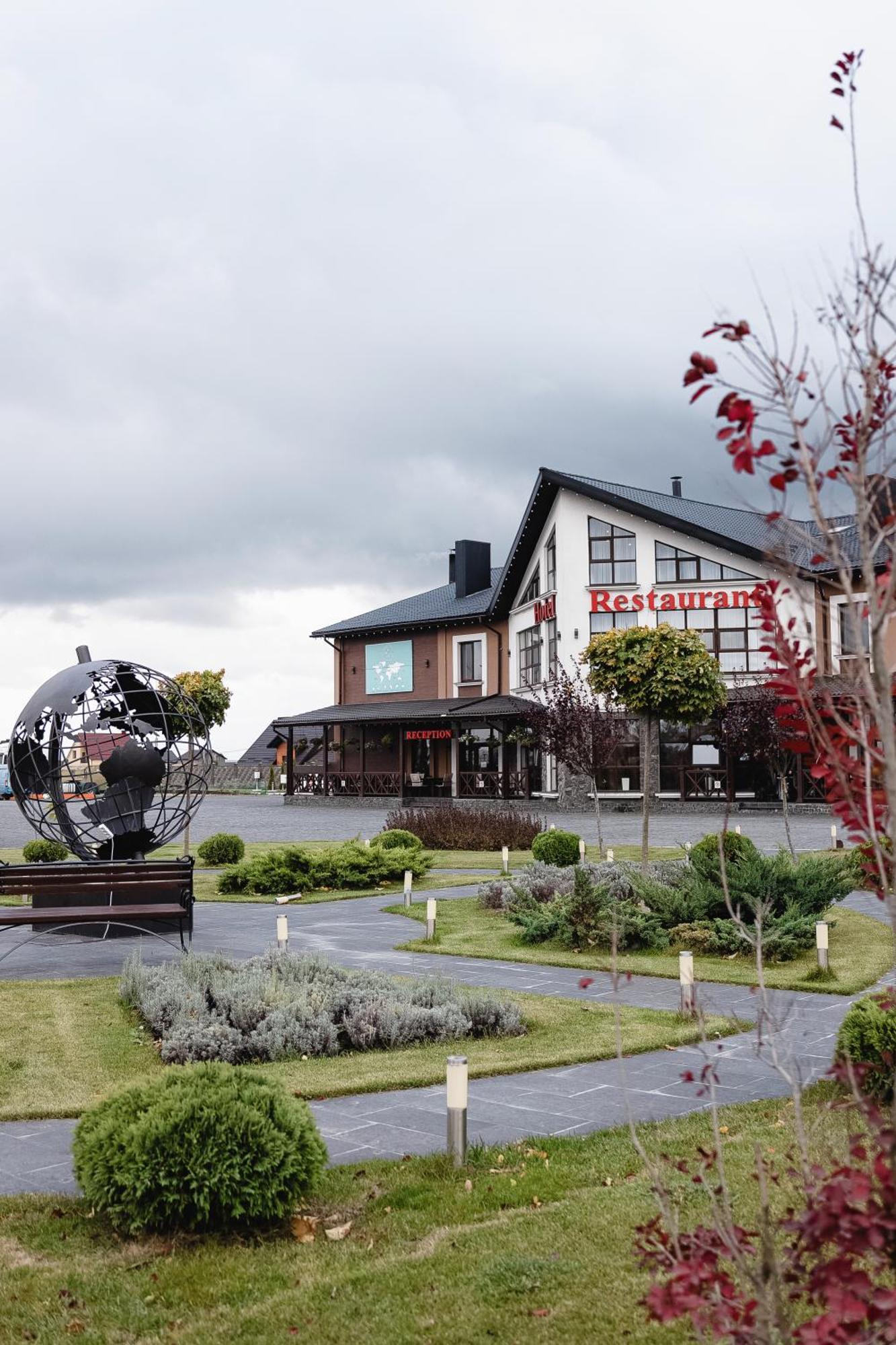 Geography Hotel Veresneve Kültér fotó