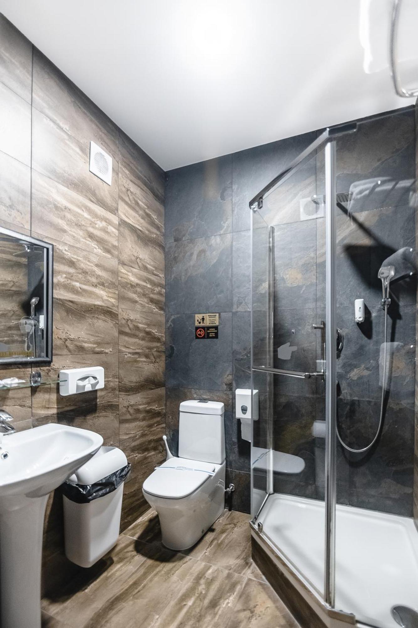 Geography Hotel Veresneve Kültér fotó