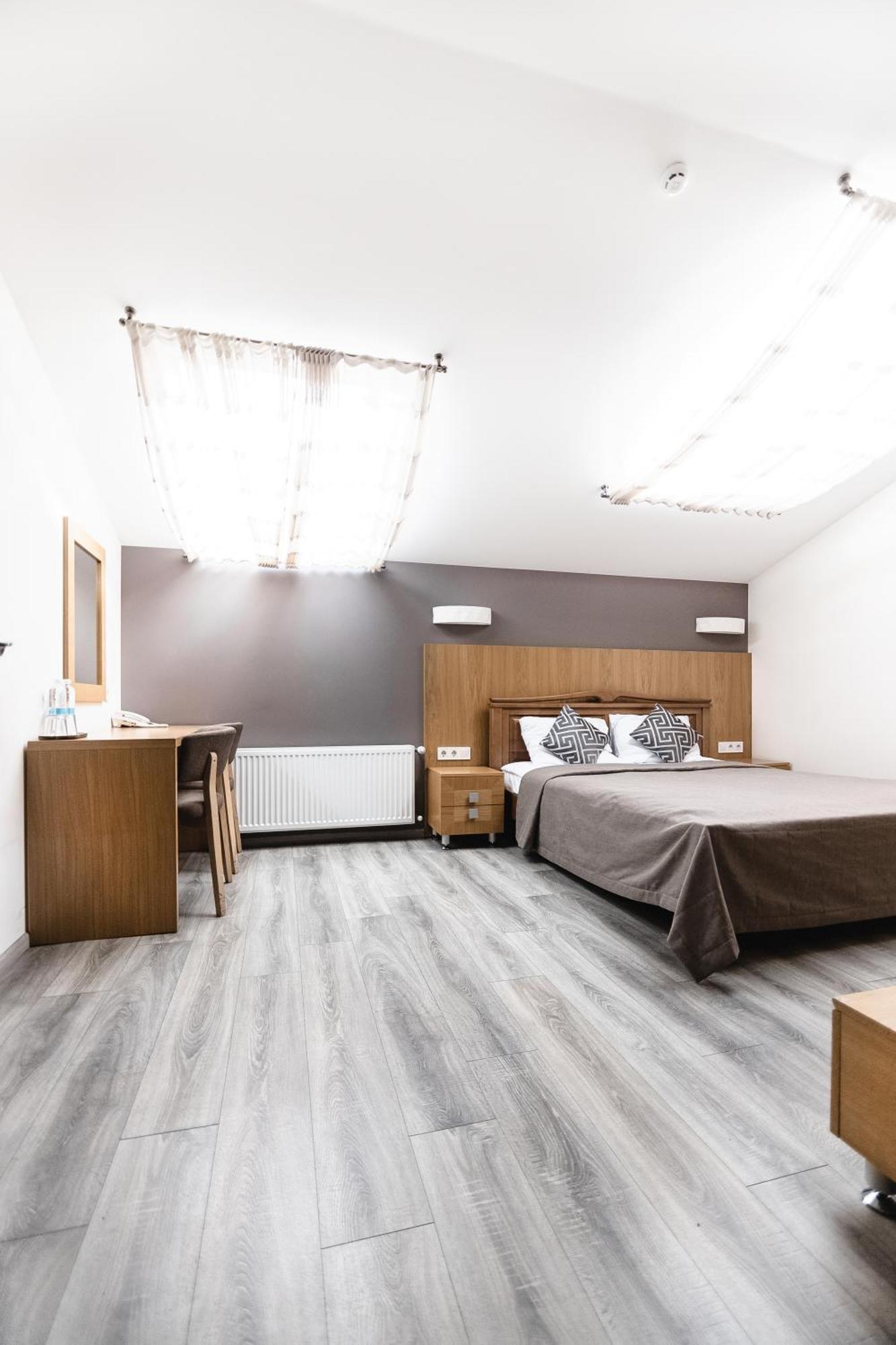 Geography Hotel Veresneve Kültér fotó