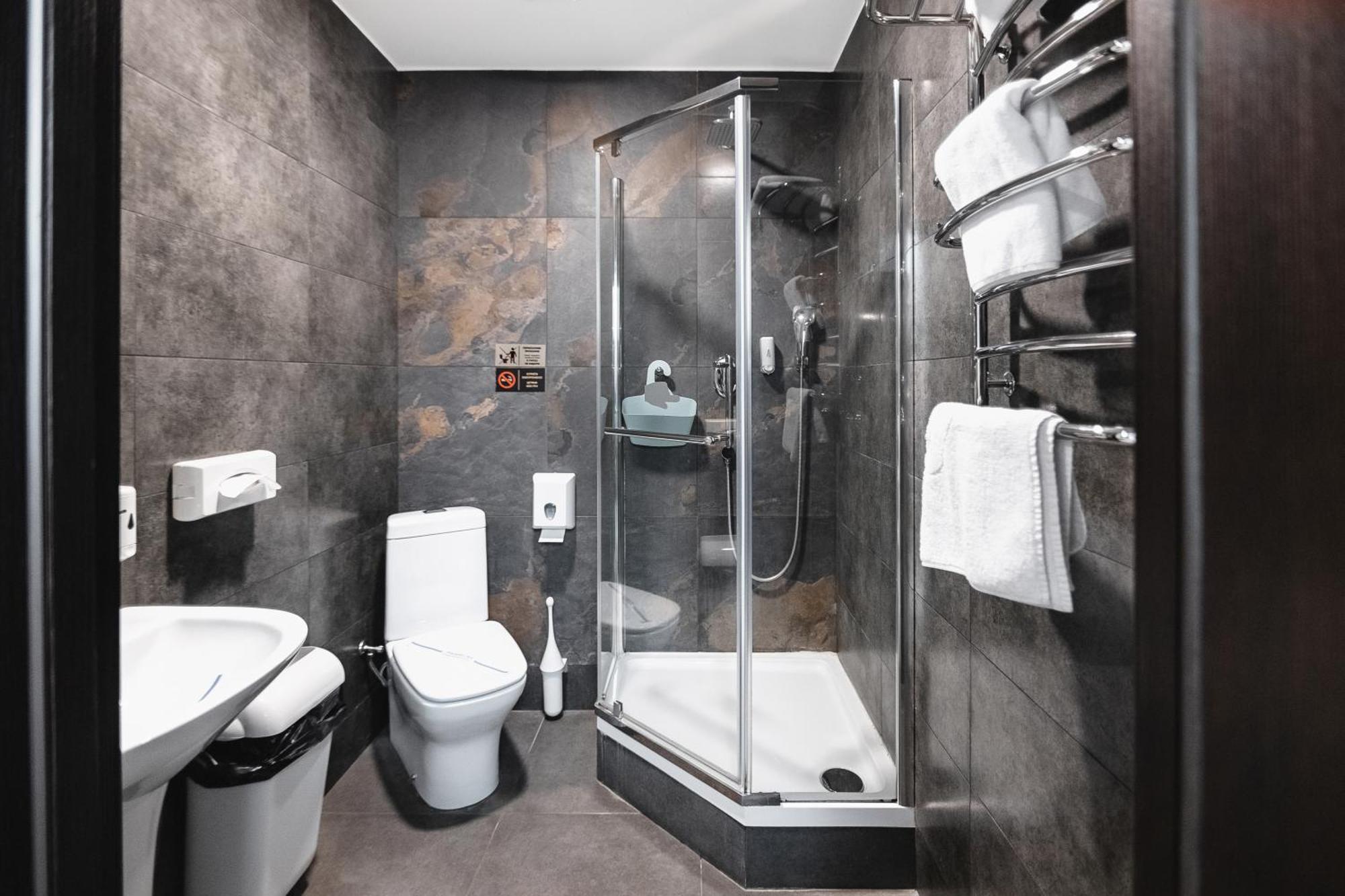 Geography Hotel Veresneve Kültér fotó