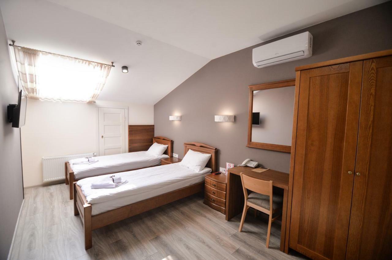 Geography Hotel Veresneve Kültér fotó